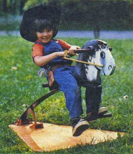 How to Build a Rocking Horse for Outdoors – Mother Earth News